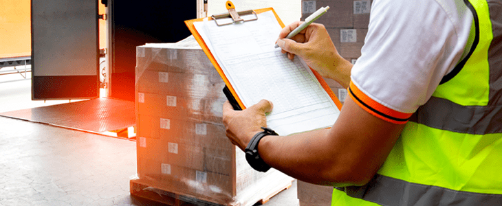 ترخیص کار گمرک