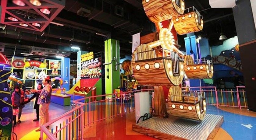 4-شهربازی ژوپیتر