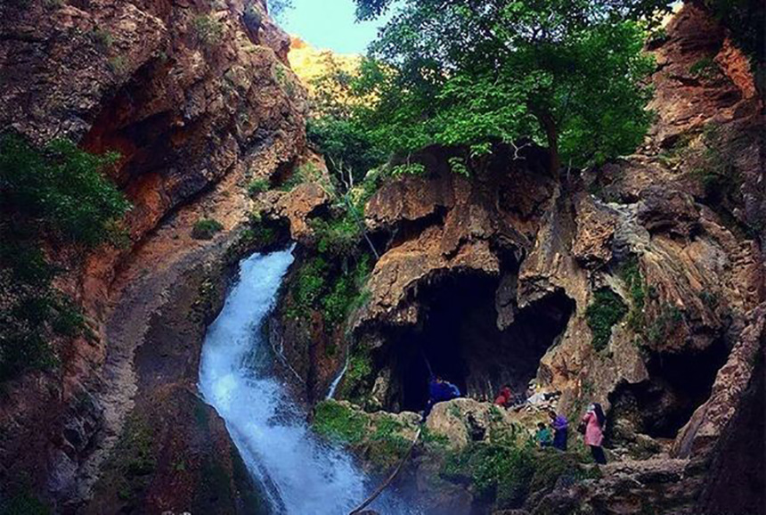 2-آبشار آتشگاه