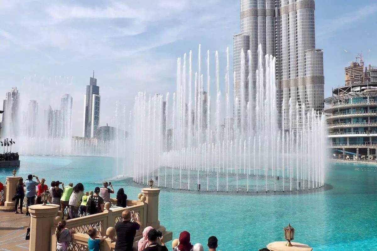 سفر به دبی-کاماپرس