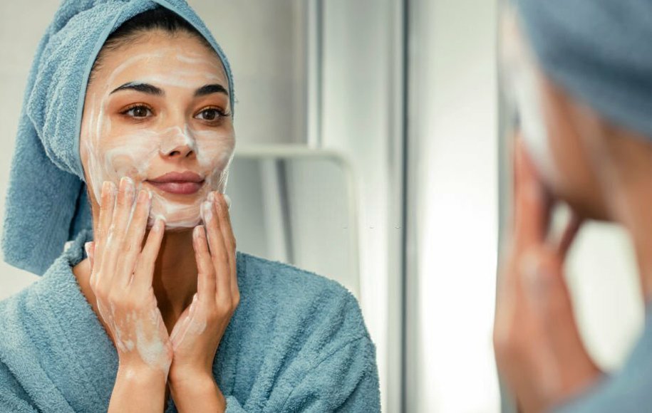 ضرورت و نکات استفاده از شوینده پوست چرب-کاماپرس