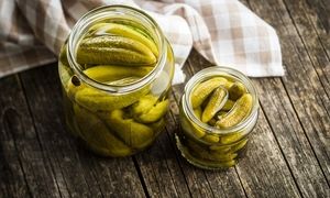 پرطرفدارترین خیارشور شیشه ای در بازار کدام است؟