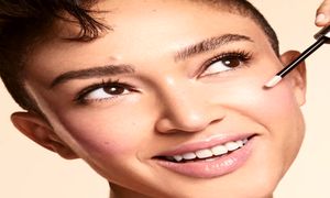 5 رژگونه مایع پرفروش که ظاهری دخترانه به شما می دهد