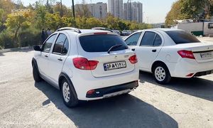 در پیش فروش سایپا کوییک بخریم یا ساینا ؟