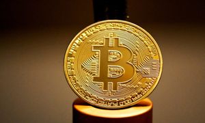 نزول قیمت بیت کوین رو به اتمام است؟/ قیمت روز 28 مهرماه 1401