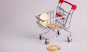 هنگام خرید بیت کوین به این موارد توجه کنید