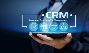 چگونه از نرم‌افزار CRM در کسب و کار خود استفاده کنیم؟
