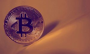 قیمت روز بیت کوین 16 مرداد 1402/ پیش بینی نرخ رمزارز معروف بر اساس الگوی گوه نزولی