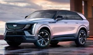 شاسی بلند کادیلاک اسکالید 2025 رونمایی شد (ویدیو)
