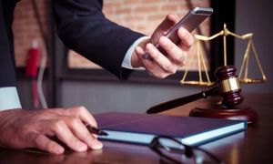 دریافت مشاوره حقوقی تلفنی چقدر هزینه میبرد؟