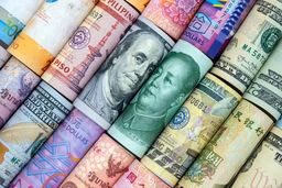 بهترین و بدترین ارز 2023 ، کدام است؟
