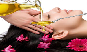۵ روغن مو تغذیه کننده برای رفع خشکی مو
