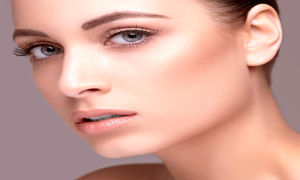 محبوب ترین کرم روشن کننده در میان خانم ها + قیمت