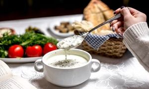 طرز تهیه آش دوغ اردبیلی اصیل برای ماه رمضان (ویدیو)