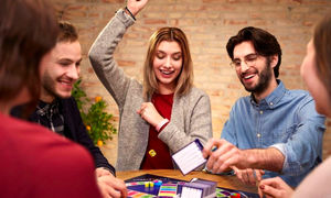 5 بازی گروهی جذاب و پرهیجان برای سفرهای نوروزی