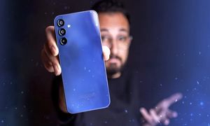 گوشی آ 15 سامسونگ را از دیجی کالا بخریم یا از تکنولایف؟