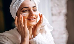 بهترین ضد آفتاب مناسب پوست چرب چه خصوصیاتی دارد؟