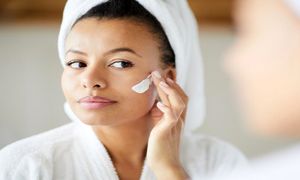 اهمیت استفاده از آبرسان و مرطوب‌ کننده برای پوست
