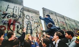 برگزاری نشست نقد و بررسی رمان برلینی ها در نشر چشمه