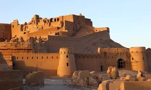 چرا باید ارگ بم را ببینیم؟ / قلعه پرماجرا و شگفتی ساز در دل کویر