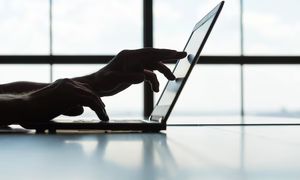 پرفروش ترین لپ تاپ ایسوس با صفحه نمایش لمسی