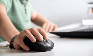 پرفروش ترین موس بی صدای بازار برای کار در کتابخانه