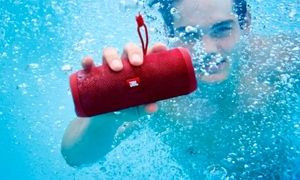 ۴ اسپیکر ضدآب باکیفیت برای استفاده در حمام