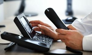 روش راه اندازی خط تلفن ثابت مخابرات در مقایسه با خط تلفن اینترنتی / بررسی تفاوت ها