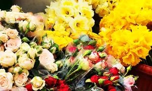 خرید و فروش لوازم سفره هفت سین در خیابان های پایتخت (گزارش تصویری)