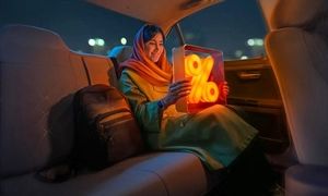 اقدام تپسی به مناسبت روز جهانی زن