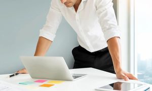 کسب و کارهای ایرانی در دریای مواج چطور پارو بزنند؟