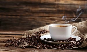 مصرف قهوه ﺑﻪ اﻧﺪازه یک جکوزی