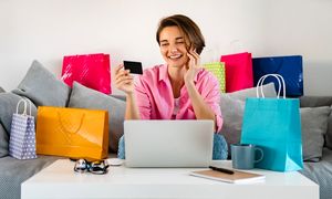 «دیجی پی» و «استور» قرارداد همکاری امضا کردند