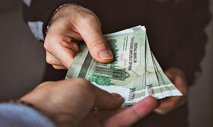 یارانه 45500 تومانی پنجشنبه واریز می شود/ یارانه کالای اساسی همچنان بلاتکلیف