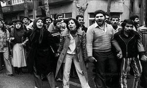 10 کتاب خواندنی درباره انقلاب 57