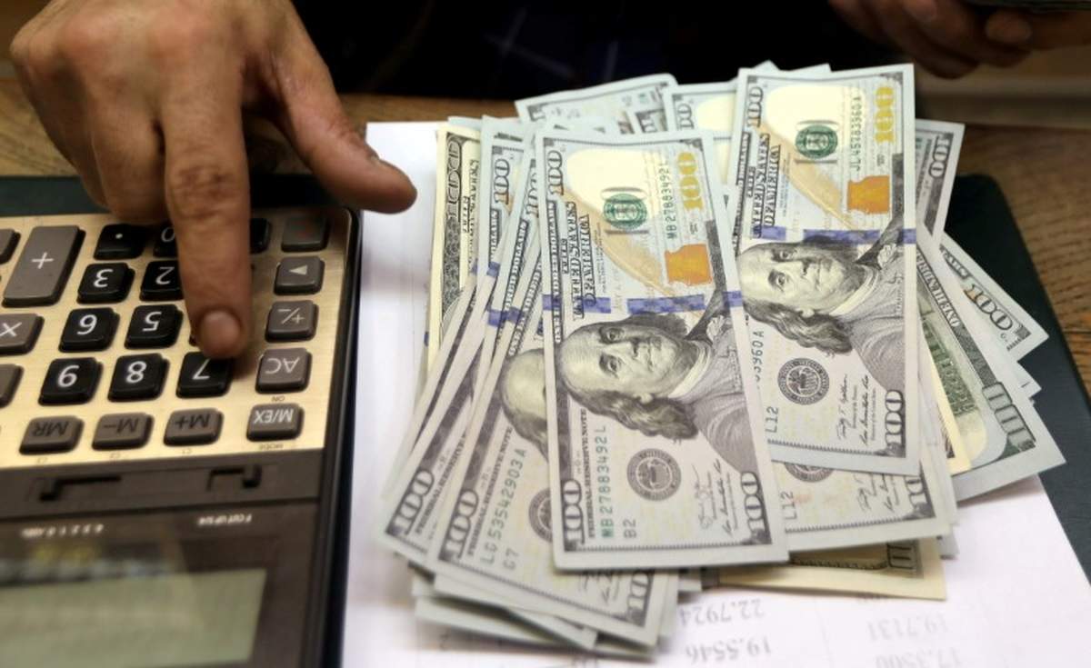 قیمت دلار در انتظار دور تازه مذاکرات می‌ماند؟