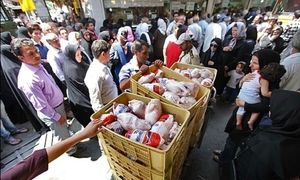 گرانی روزافزون مرغ با دلال بازی